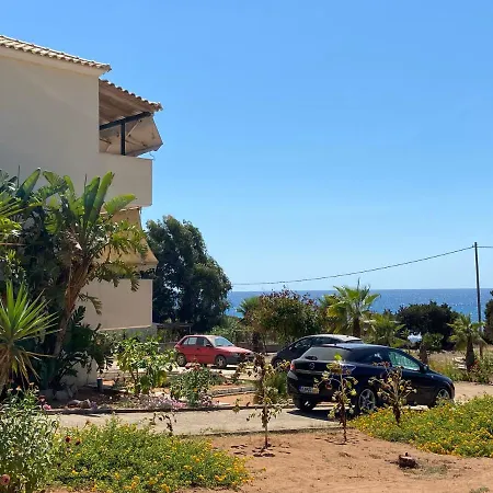 Sea & Sky By Marisa *