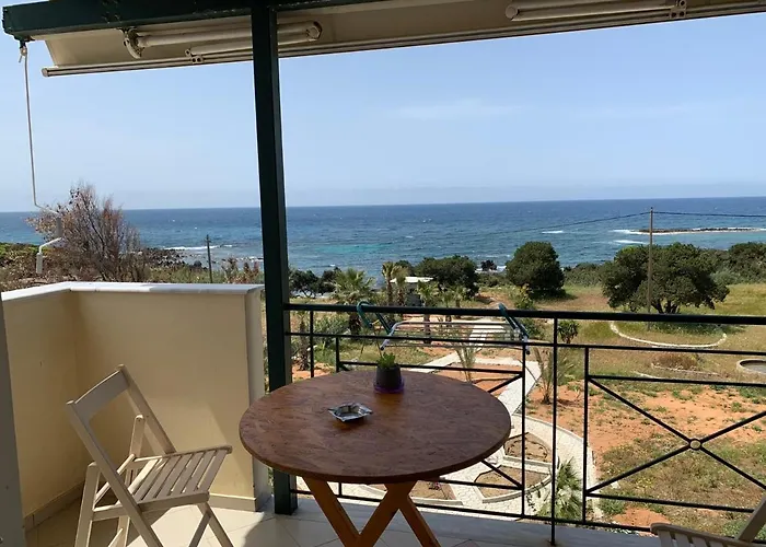 Sea & Sky By Marisa Apartman *